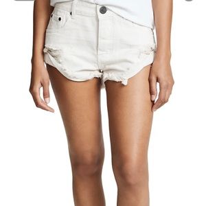 One Teaspoon White Bandit Shorts (Size 27)